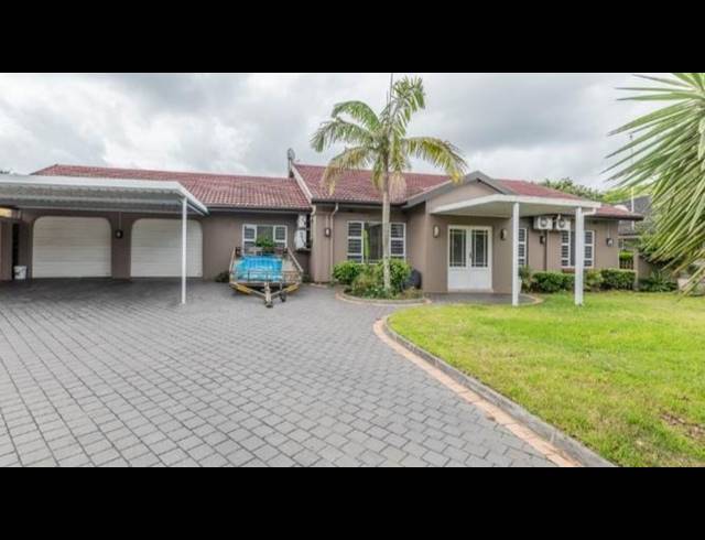 4 BEDROOM HOUSE FOR SALE IN MEER EN SEE